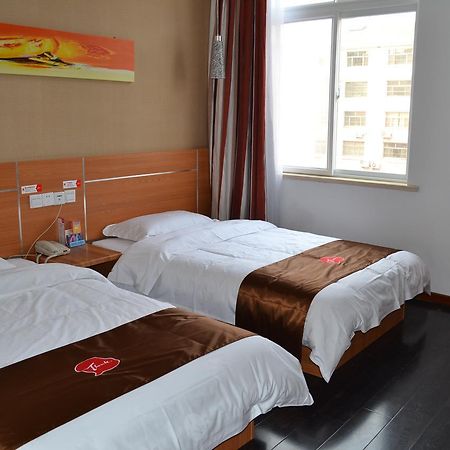 Thank Inn Chain Hotel Zibo Road Dongying Exterior foto